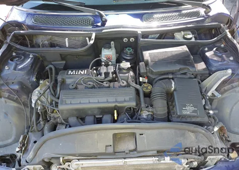 2005 Mini Cooper из США, поврежденный, VIN WMWRC33475TJ65853